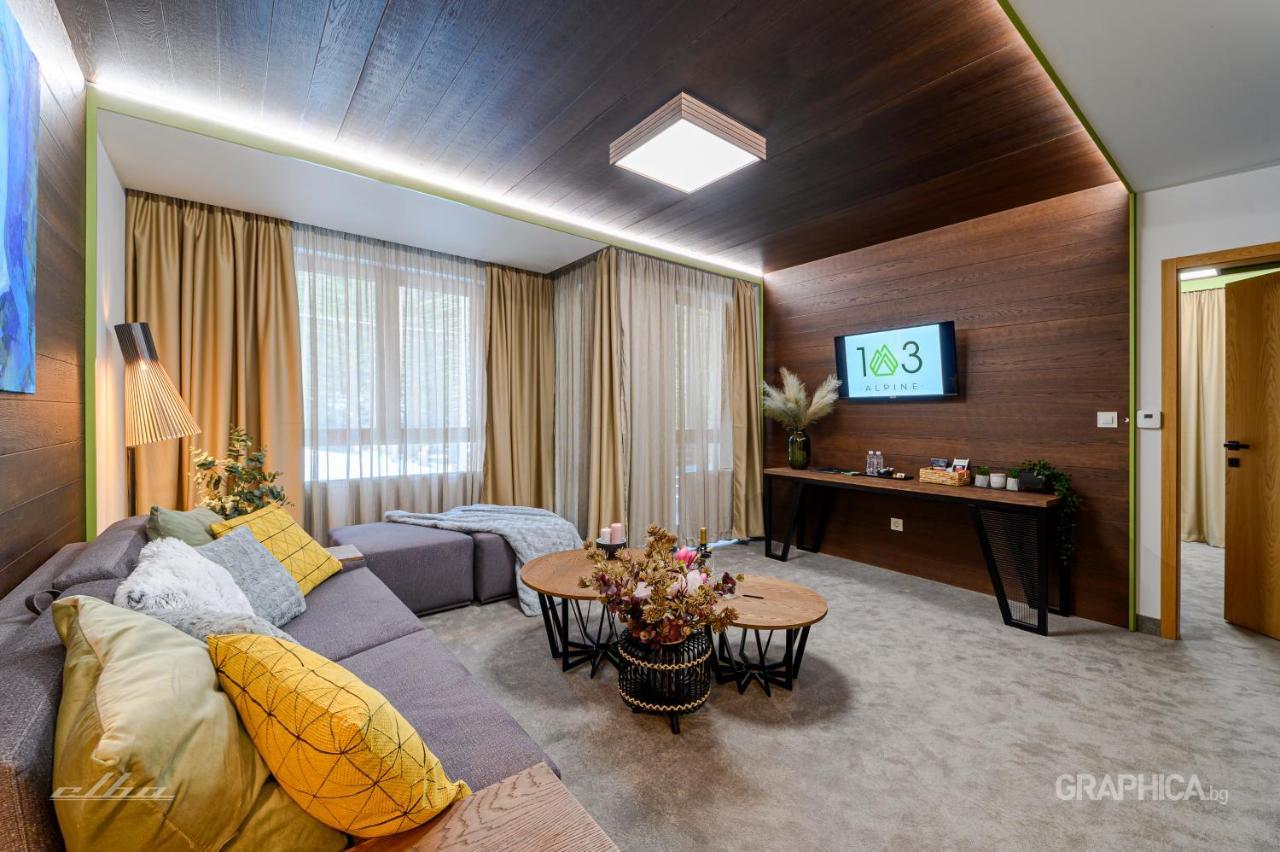 103 Alpine Hotel